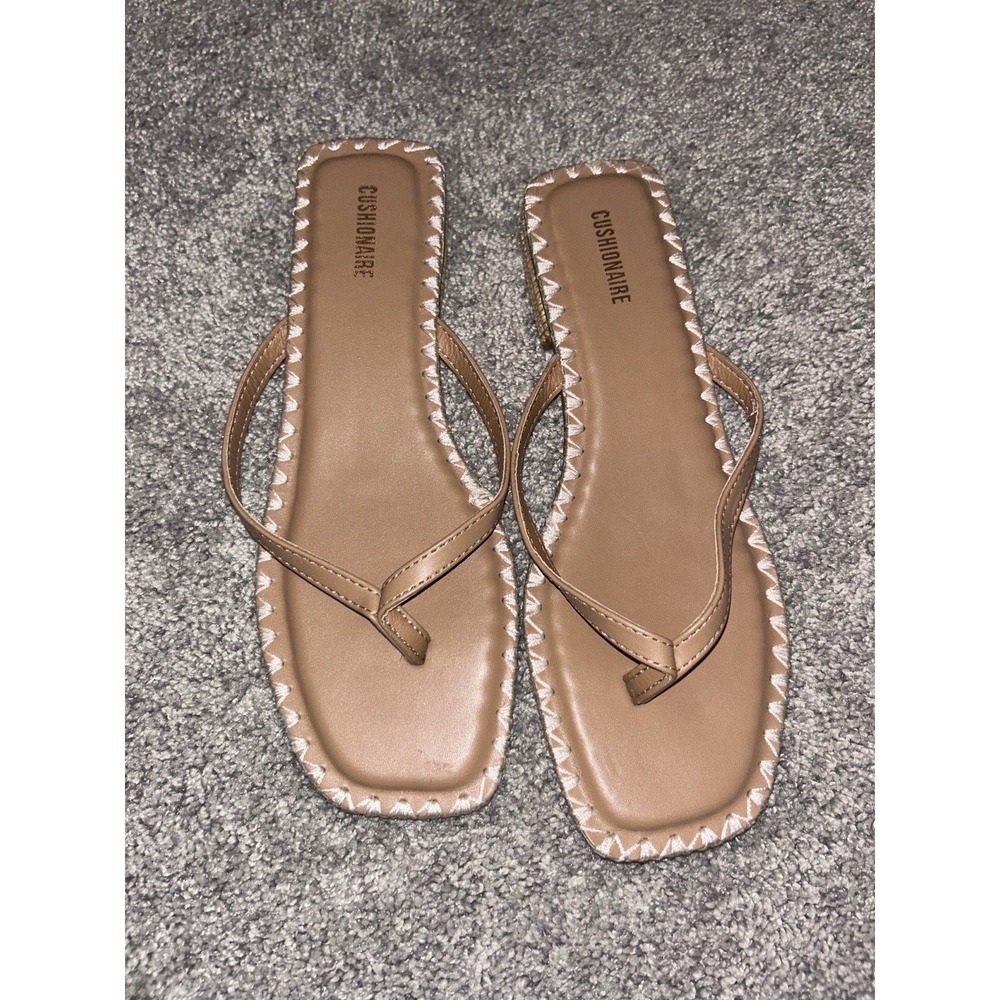 Cushionaire Thong Strappy Tan Women's Flip Flop‎ Casual Sz 8.5 Breezy Heels